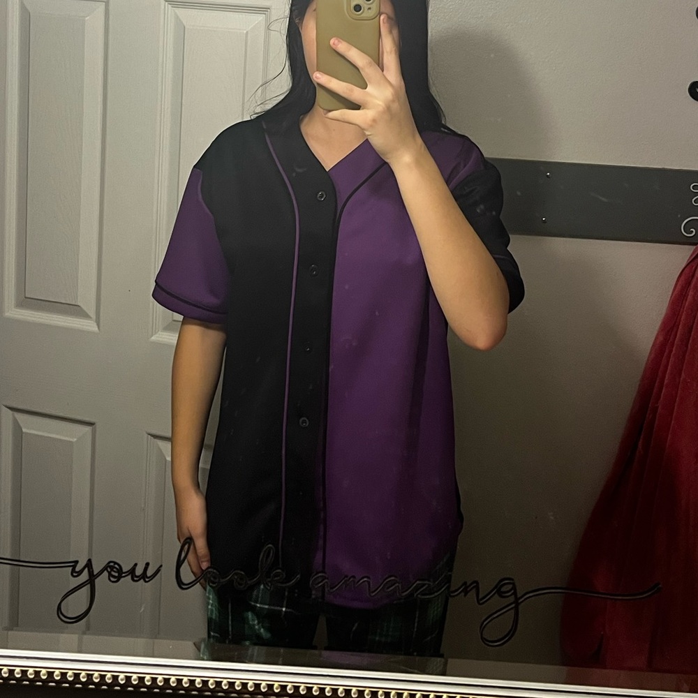 purple and black jersey